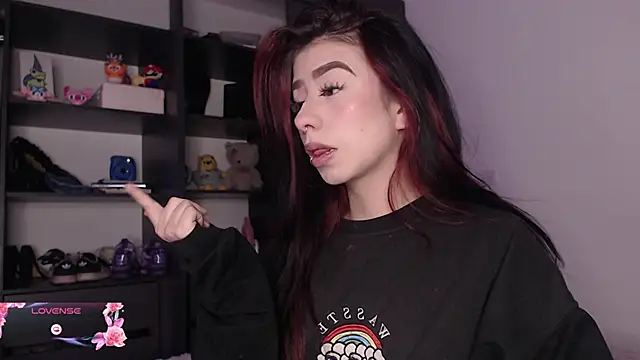 Your rosalie online show from 10/04/25, 04:21