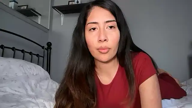 LorenaAnderson online show from 05/04/26, 10:22