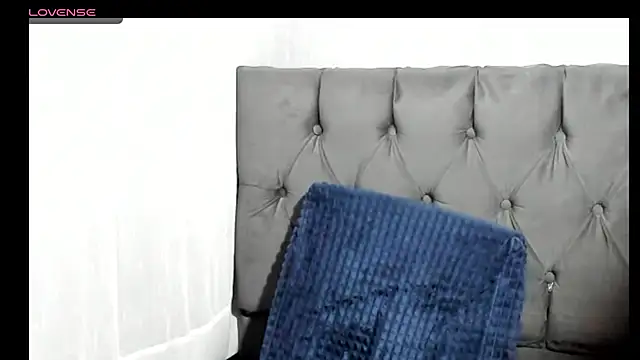 Snapshot of amberr34 chatting on 03/15/25, 04:54 amberr34 online show from 03/15/25, 04:54