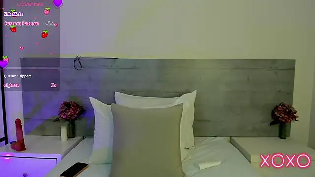 DulceColeman online show from 05/11/26, 11:27