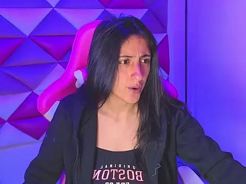 Cameron cutte online show from 11/20/25, 03:18