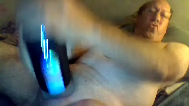 hornyrich69 online show from 05/05/26, 03:58