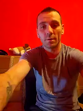 Snapshot of Aian09 chatting on 01/06/25, 05:59 Aian09 online show from 01/06/25, 05:59