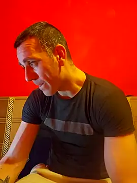 Snapshot of Aian09 chatting on 01/09/25, 02:29 Aian09 online show from 01/09/25, 02:29