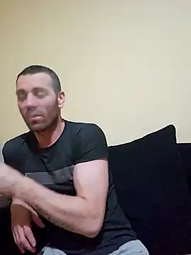 Snapshot of Aian09 chatting on 01/17/25, 09:06 Aian09 online show from 01/17/25, 09:06