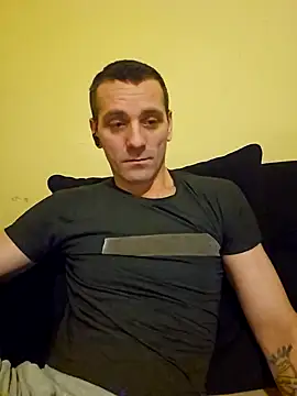 Snapshot of Aian09 chatting on 01/19/25, 03:29 Aian09 online show from 01/19/25, 03:29