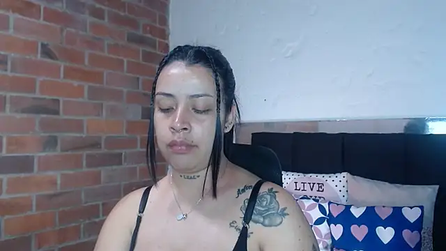 Snapshot of salome__hills1 chatting on 02/11/26, 07:19 salome hills1 online show from 02/11/26, 07:19