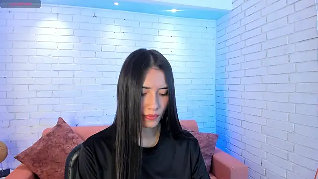 Snapshot of Emmaa_Robertss chatting on 09/22/25, 12:29 Emmaa Robertss online show from 09/22/25, 12:29