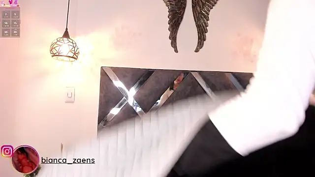 Snapshot of Bianca_zaens2 chatting on 01/08/26, 12:29 Bianca zaens2 online show from 01/08/26, 12:29