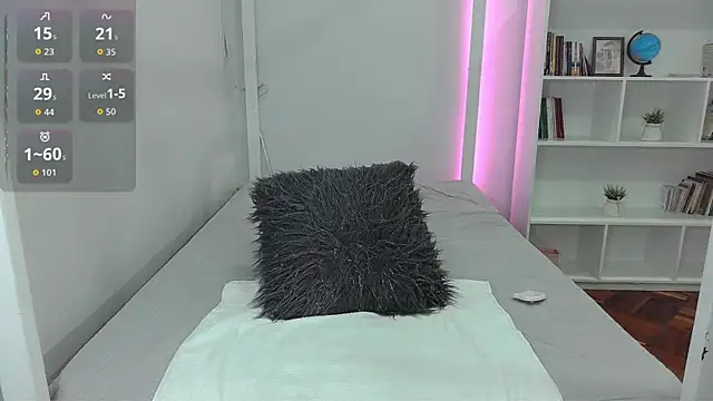 ari rossee online show from 11/24/25, 08:41