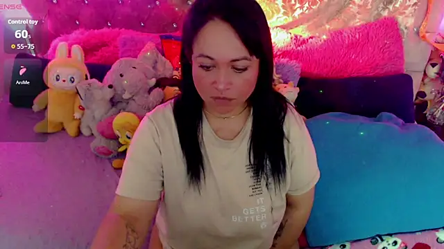 Snapshot of martina_bk chatting on 02/17/26, 02:19 martina bk online show from 02/17/26, 02:19