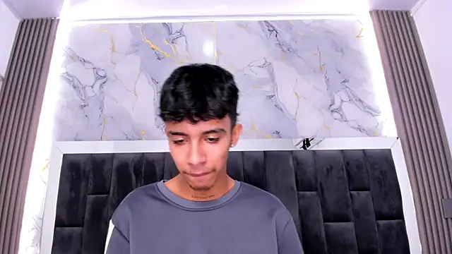 Snapshot of dikey_62 chatting on 03/06/25, 11:53 dikey 62 online show from 03/06/25, 11:53