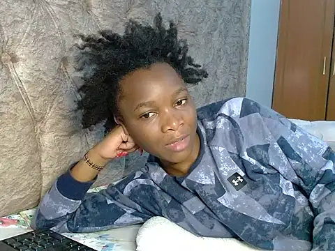 Naughty Girl17 online show from 12/02/25, 05:57