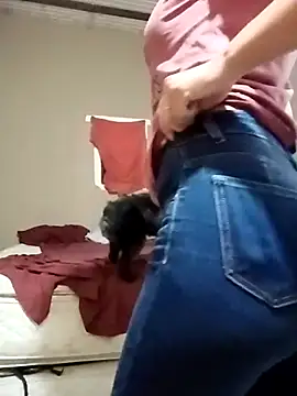 Michellluxo online show from 04/13/26, 03:17