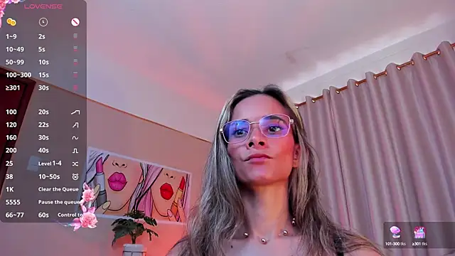 Snapshot of SkiinnyAna chatting on 02/09/25, 07:41 SkiinnyAna online show from 02/09/25, 07:41