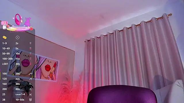 Snapshot of SkiinnyAna chatting on 03/17/25, 07:26 SkiinnyAna online show from 03/17/25, 07:26