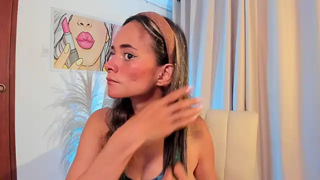 Snapshot of SkiinnyAna chatting on 11/27/25, 07:38 SkiinnyAna online show from 11/27/25, 07:38