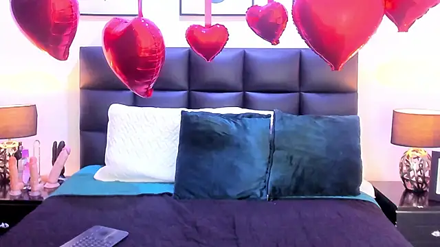 TaraCarson online show from 02/12/25, 12:27