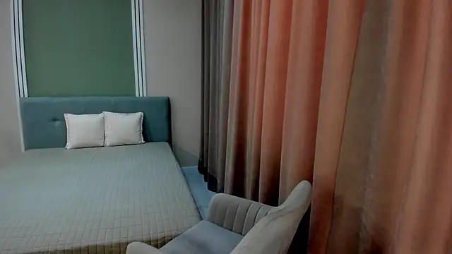 Snapshot of Amanda_Goodwin_ chatting on 07/02/26, 03:18 Amanda Goodwin online show from 07/02/26, 03:18