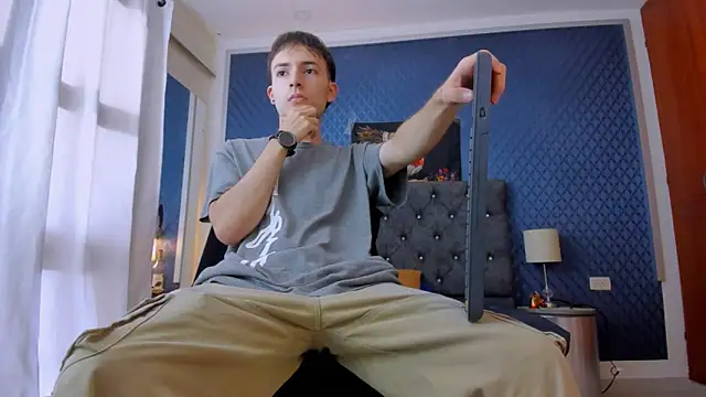 bower and colucci online show from 12/23/24, 03:33