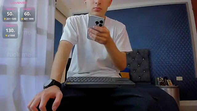 bower and colucci online show from 01/11/25, 01:32