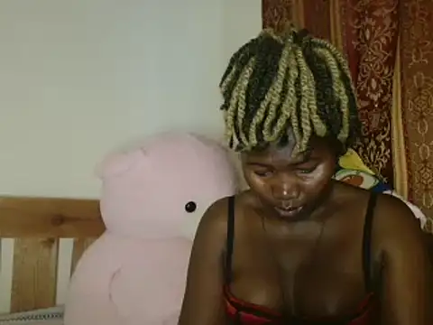 Snapshot of Sexxy_pretty24 chatting on 02/06/25, 03:48 Sexxy pretty24 online show from 02/06/25, 03:48