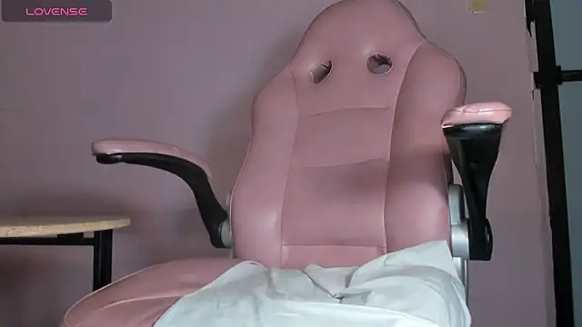 Lissalittlee online show from 02/07/25, 10:52