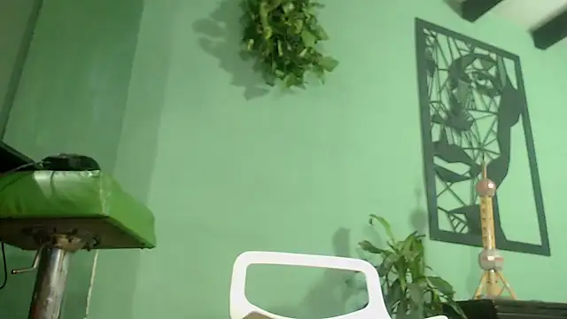 thirstymoonxx online show from 05/01/26, 04:28