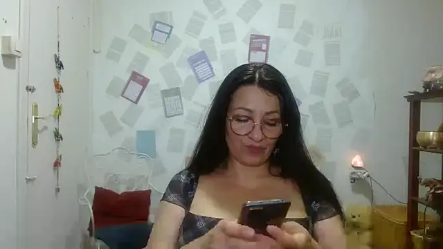 Snapshot of KeisyNeonX chatting on 05/21/26, 07:54 KeisyNeonX online show from 05/21/26, 07:54