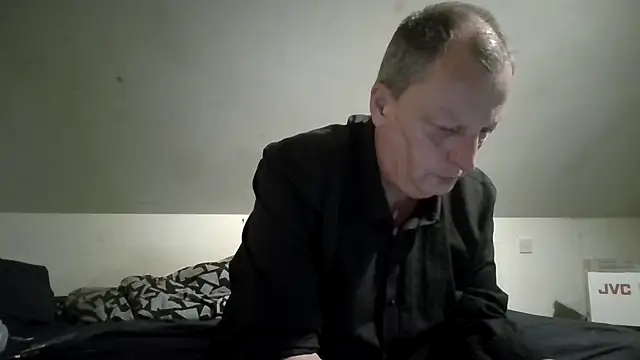 chubbybear2cum online show from 06/12/26, 02:10