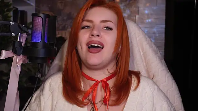 Chriss Fox online show from 02/12/25, 06:19