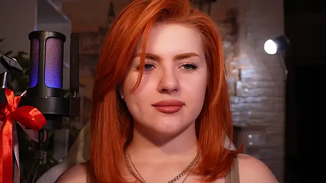 Chriss Fox online show from 02/19/25, 03:27