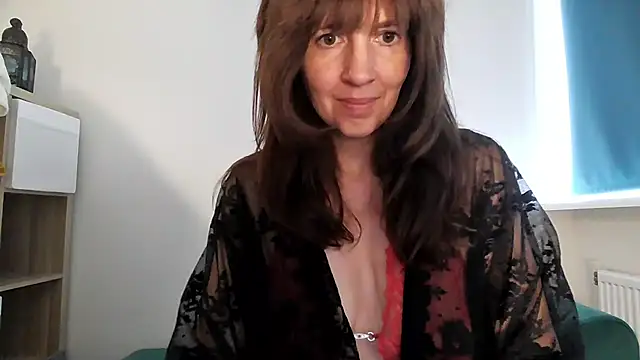 Ella Next Door online show from 06/14/26, 10:06