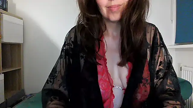 Ella Next Door online show from 06/14/26, 10:12