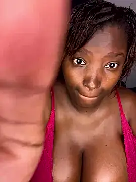 Snapshot of Naughty-sonia2 chatting on 12/08/24, 03:56 Naughty-sonia2 online show from 12/08/24, 03:56