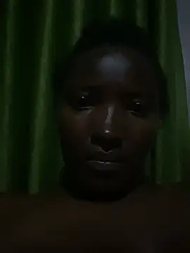 Snapshot of Naughty-sonia2 chatting on 12/25/24, 09:33 Naughty-sonia2 online show from 12/25/24, 09:33