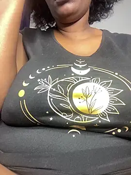 Naughty-sonia2 online show from 05/03/26, 04:35