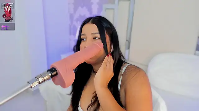 Snapshot of Miliaangeles chatting on 02/17/26, 08:55 Miliaangeles online show from 02/17/26, 08:55