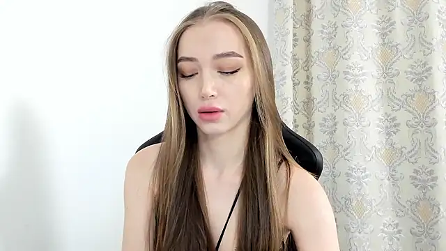 Sweet-bb online show from 12/03/24, 12:35