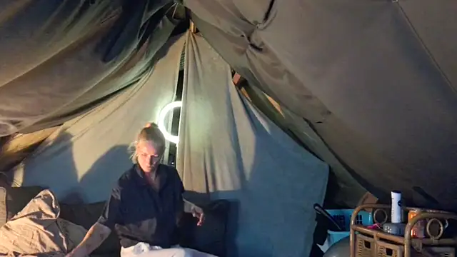 Snapshot of 38koppel1985 chatting on 10/07/25, 09:01 38koppel1985 online show from 10/07/25, 09:01