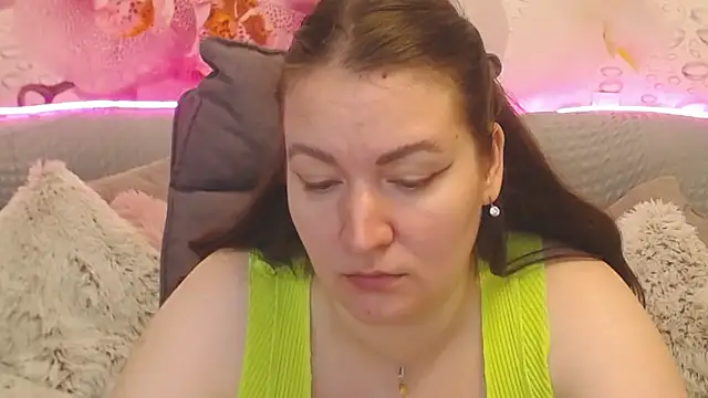 Nataly cute online show from 06/24/26, 07:13