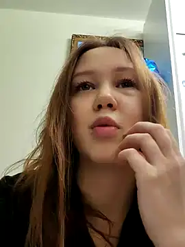  AnMiss  online show from 02/14/25, 01:40