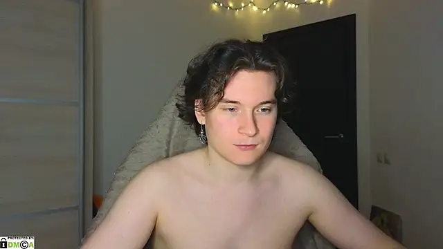 MoreRealAlex online show from 09/28/25, 11:21