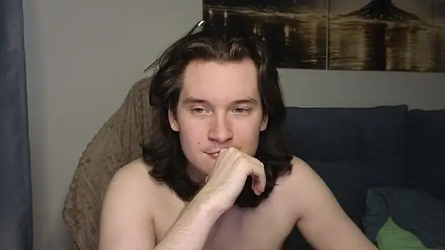 MoreRealAlex online show from 04/29/26, 05:33