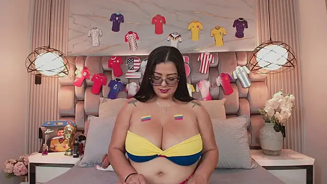 JenSexy  online show from 06/17/26, 07:26
