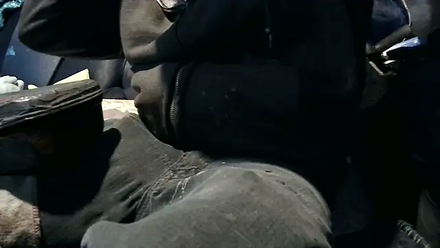 Snapshot of robeaulieu02 chatting on 01/16/25, 08:54 robeaulieu02 online show from 01/16/25, 08:54