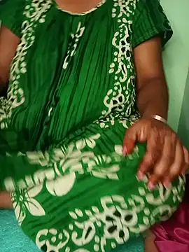 Snapshot of Ritababhi chatting on 02/12/25, 06:51 Ritababhi online show from 02/12/25, 06:51