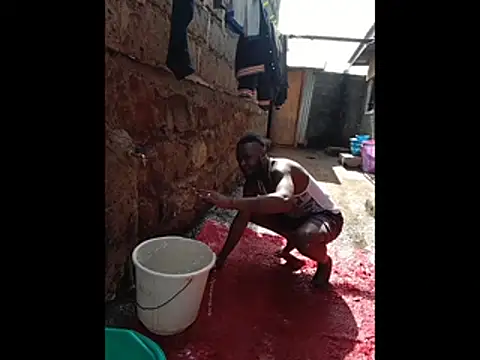 Snapshot of Freaky_Vannahs chatting on 11/07/25, 12:49 Freaky Vannahs online show from 11/07/25, 12:49