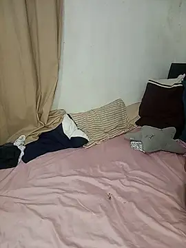 Snapshot of Boypolla11 chatting on 01/26/25, 02:14 Boypolla11 online show from 01/26/25, 02:14