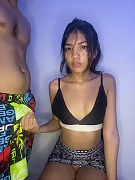 Snapshot of Boypolla11 chatting on 10/22/25, 08:47 Boypolla11 online show from 10/22/25, 08:47